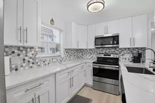 352 Brittany H, Delray Beach, FL 33446 - Photo 3