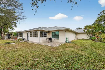782 Nantucket Circle, Lake Worth, FL 33467 - Photo 5