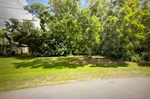 5490 NW Chapel Ct, Port Saint Lucie, FL 34986 - Photo 1