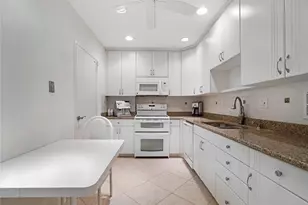 4250 Galt Ocean Dr, Fort Lauderdale, FL 33308 - Photo 9