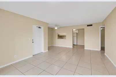 1010 Green Pine Boulevard #F2, West Palm Beach, FL 33409 - Photo 5