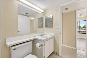 1010 Green Pine Blvd, West Palm Beach, FL 33409 - Photo 21