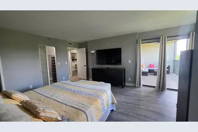 2206 S Cypress Bend Drive #504, Pompano Beach, FL 33069 - Photo 17