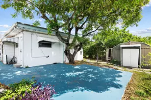 310 NE 6th St, Hallandale Beach, FL 33009 - Photo 7