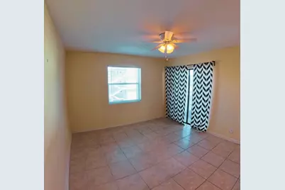 236 Castlewood Drive #202, North Palm Beach, FL 33408 - Photo 9