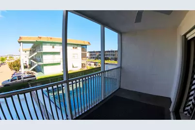 236 Castlewood Drive #202, North Palm Beach, FL 33408 - Photo 11