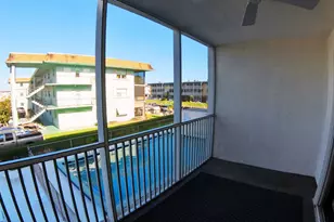 236 Castlewood Dr, North Palm Beach, FL 33408 - Photo 11