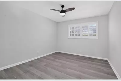 410 NW Spanish River Boulevard, Boca Raton, FL 33431 - Photo 19