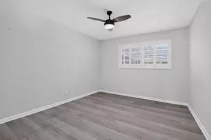 410 NW Spanish River Blvd, Boca Raton, FL 33431 - Photo 19