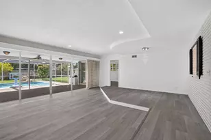 410 NW Spanish River Blvd, Boca Raton, FL 33431 - Photo 13