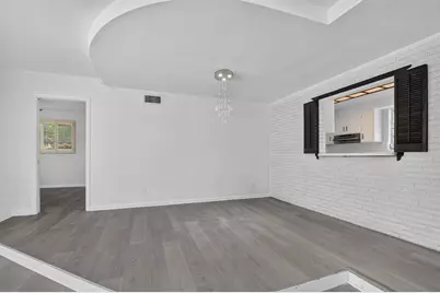 410 NW Spanish River Boulevard, Boca Raton, FL 33431 - Photo 11