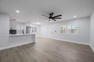 29 Burgundy Dr, Delray Beach, FL 33484 - Photo 7