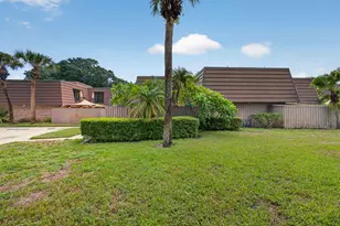 518 5th Ct, Palm Beach Gardens, FL 33410 - Photo 3
