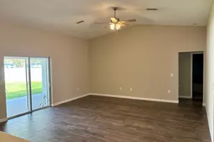 202 SW Aldoro Pl, Port Saint Lucie, FL 34953 - Photo 3