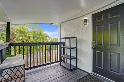 311 SE 3rd Avenue #Upstairs, Delray Beach, FL 33483 - Photo 13
