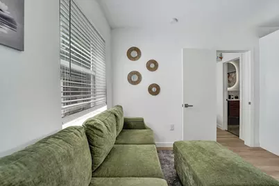 817 Tyler Street #11, Hollywood, FL 33019 - Photo 21