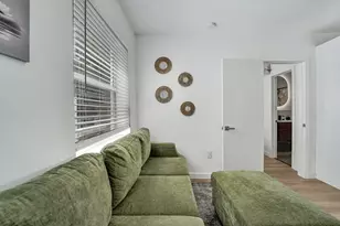 817 Tyler St, Hollywood, FL 33019 - Photo 21