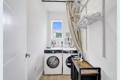 817 Tyler Street #11, Hollywood, FL 33019 - Photo 7