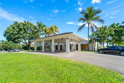 2312 Las Casitas Drive, Wellington, FL 33414 - Photo 21