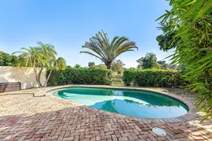 2312 Las Casitas Dr, Wellington, FL 33414 - Photo 15