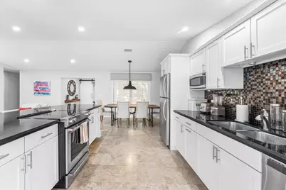 2312 Las Casitas Drive, Wellington, FL 33414 - Photo 5
