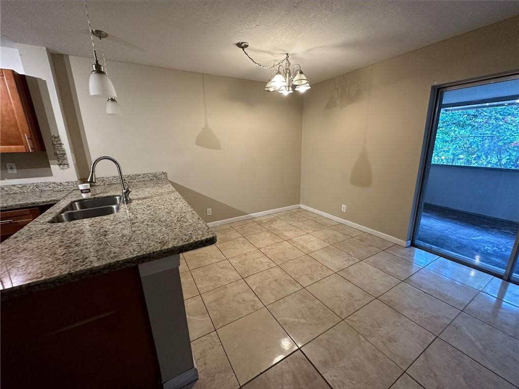 5614 Blueberry Ct #173 - 5614 Blueberry Ct #173, Lauderhill, FL 33313 Luxury Property | Jose Angel Pina