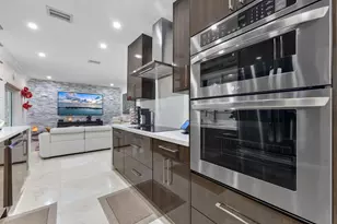 15580 SW 176th Terr, Miami, FL 33187 - Photo 13