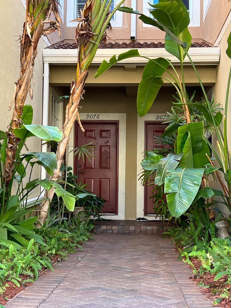 9076 Preston Pl - 9076 Preston Pl, Tamarac, FL 33321 Luxury Property | Jose Angel Pina