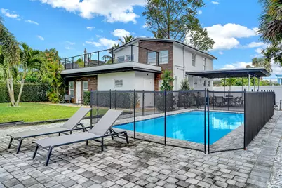 311 SE 3rd Avenue #Downstairs, Delray Beach, FL 33483 - Photo 1