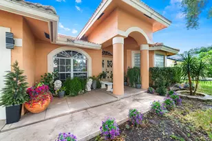 4477 NW 89th Way, Coral Springs, FL 33065 - Photo 3