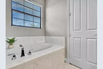 7510 NW 108th Avenue, Parkland, FL 33076 - Photo 21