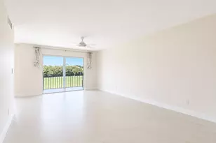 9411 N Hollybrook Lake Dr, Pembroke Pines, FL 33025 - Photo 3