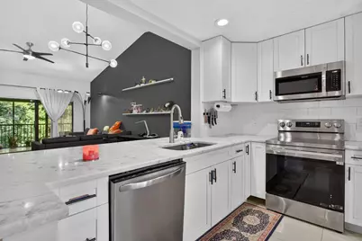4111 NW 22nd Street #250E, Coconut Creek, FL 33066 - Photo 5