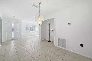 4034 Davit Dr, New Port Richey, FL 34652 - Photo 9