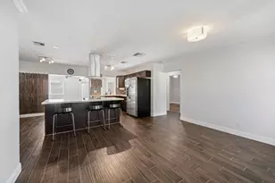 3428 Capri Rd, Palm Beach Gardens, FL 33410 - Photo 5