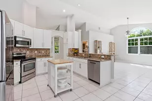 9224 Lake Serena Dr, Boca Raton, FL 33496 - Photo 15