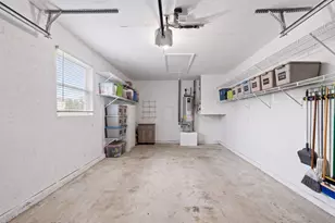 6127 Rainbow Cir, Greenacres, FL 33463 - Photo 27