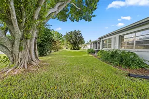 6127 Rainbow Cir, Greenacres, FL 33463 - Photo 21