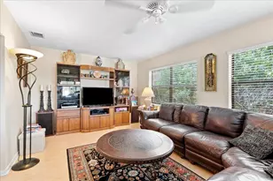 9843 NW 75th Ct NW, Tamarac, FL 33321 - Photo 5
