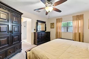 9843 NW 75th Ct NW, Tamarac, FL 33321 - Photo 13