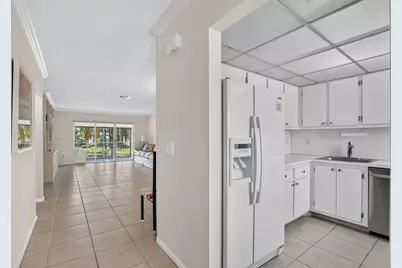 9287 Vista Del Lago #13 D, Boca Raton, FL 33428 - Photo 5
