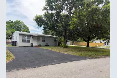 1501 N 70th Way, Hollywood, FL 33024 - Photo 1