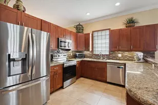 5877 NW 73rd Ct, Parkland, FL 33067 - Photo 3