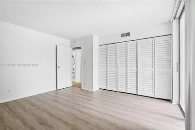 2001 Atlantic Shores Boulevard #109, Hallandale Beach, FL 33009 - Photo 9