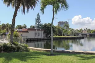 2001 Atlantic Shores Blvd, Hallandale Beach, FL 33009 - Photo 19