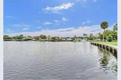 2001 Atlantic Shores Boulevard #109, Hallandale Beach, FL 33009 - Photo 17