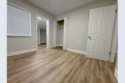 6720 SW 17th Street SW, North Lauderdale, FL 33068 - Photo 23