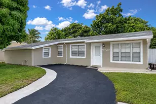 6720 SW 17th Street SW, North Lauderdale, FL 33068 - Photo 1