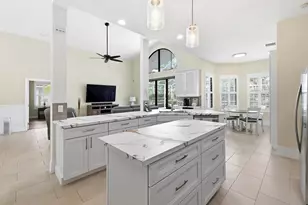 15613 Bent Creek Rd, Wellington, FL 33414 - Photo 5