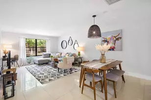 13095 Belhaven Ct, Wellington, FL 33414 - Photo 5